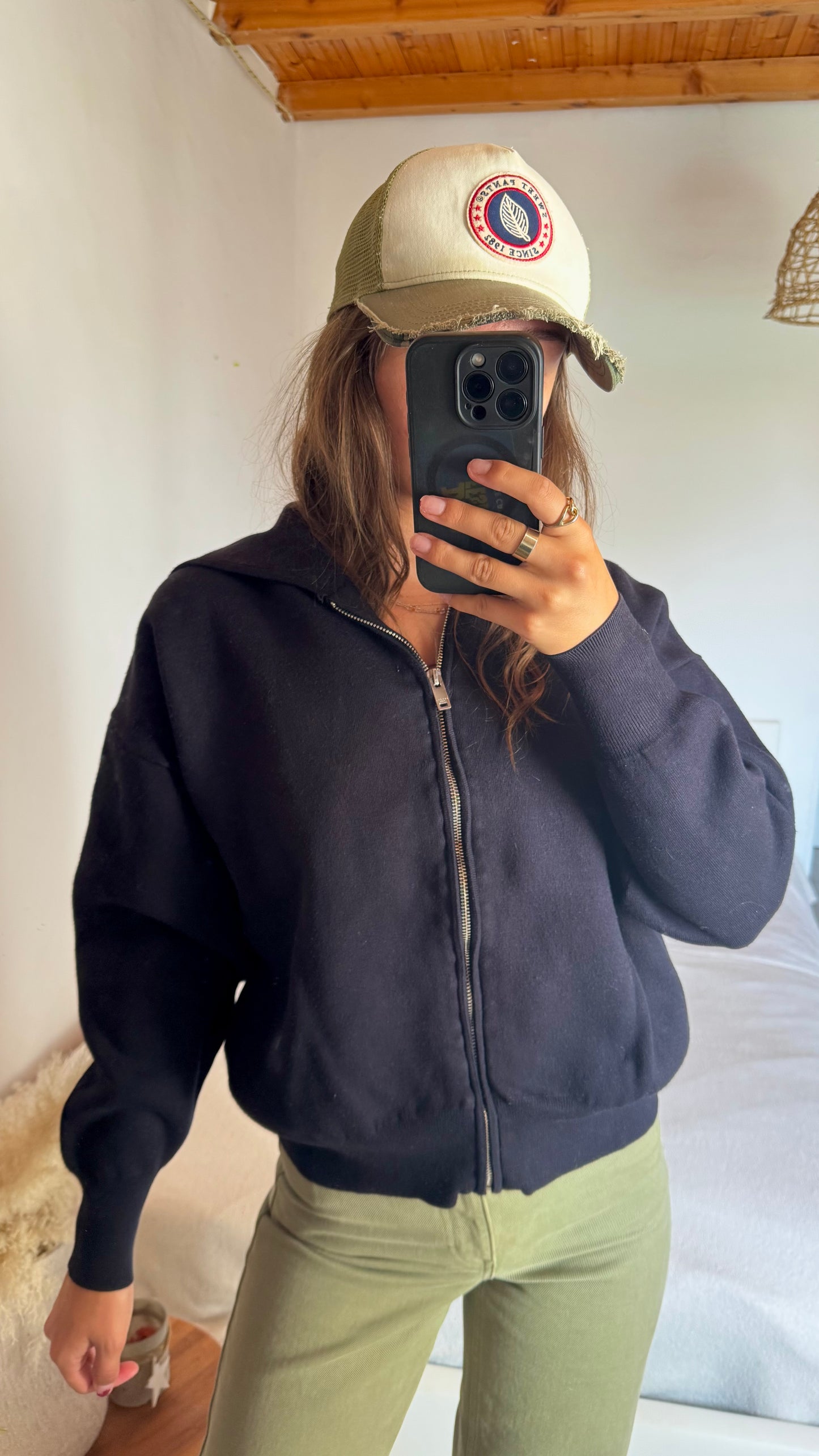 Veste à capuche noire brodée Sandro - S