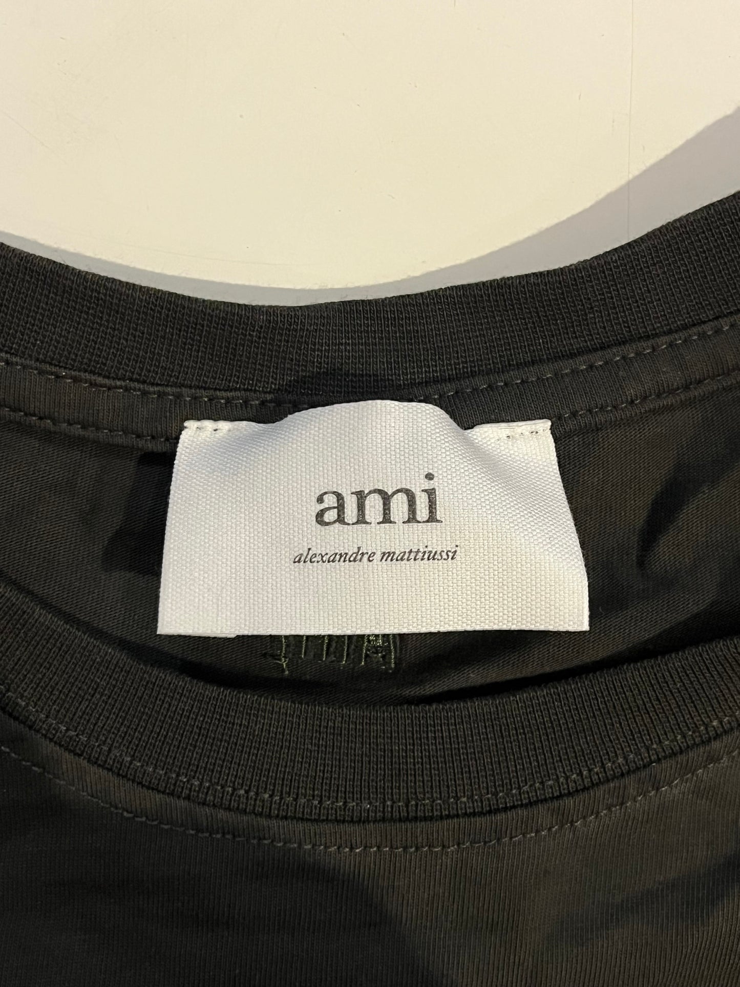 T-shirt gris noir Ami Paris - M