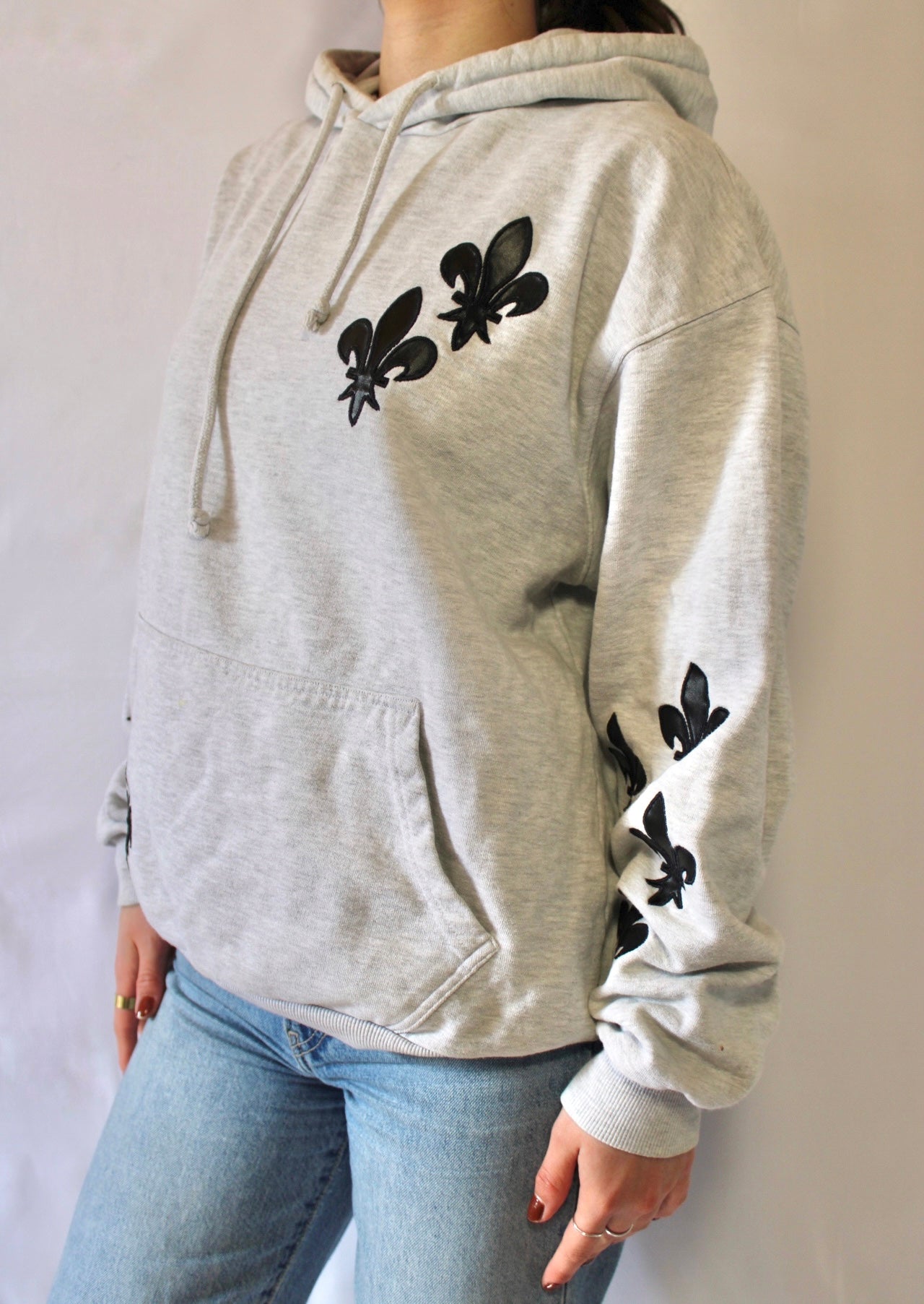 Sweat à capuche gris inscriptions dos Eleven Paris - S