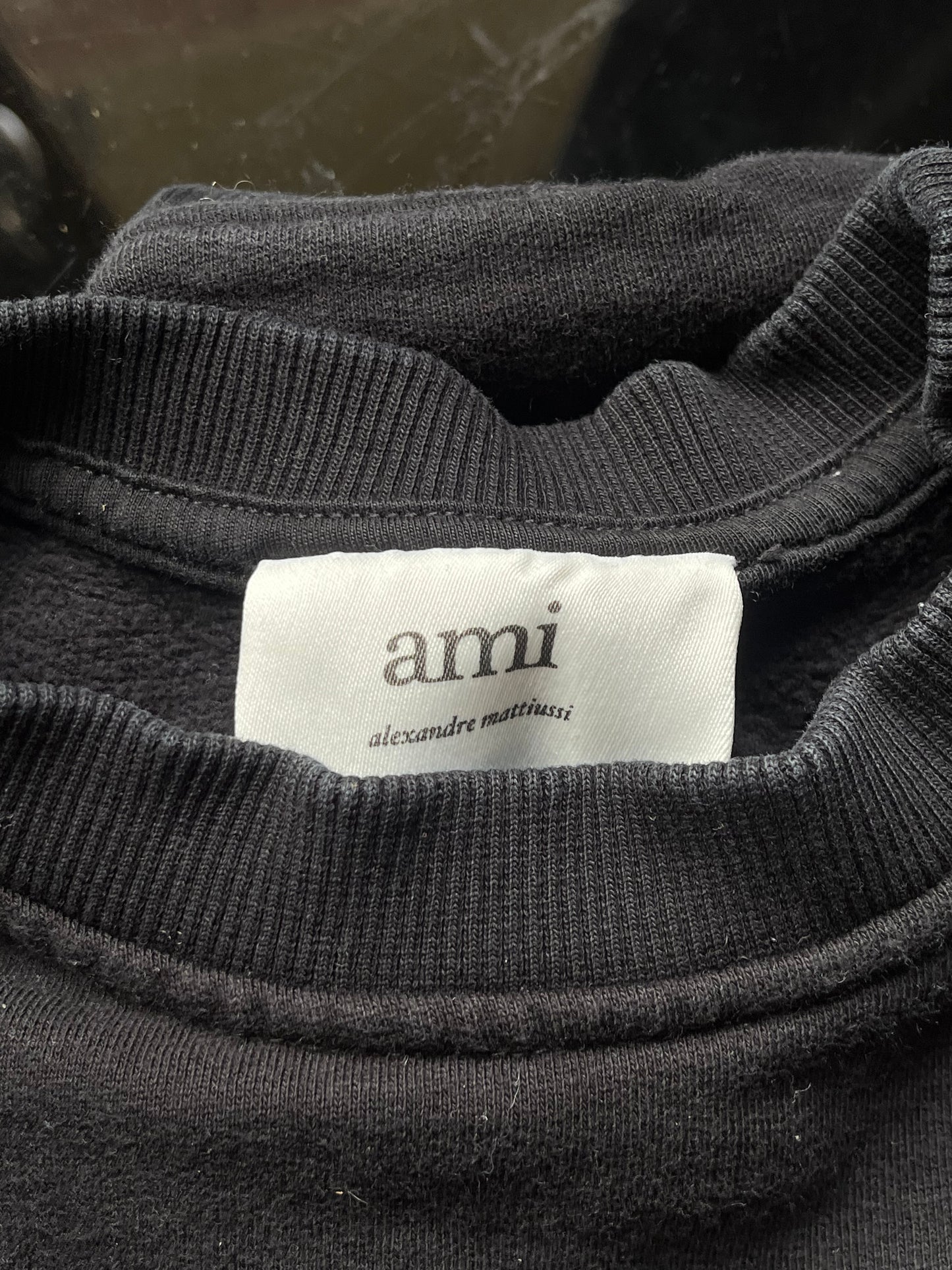 Sweat col rond noir Ami Paris - S